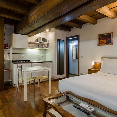 Leoncin D'Oro Apartment Верона Екстериор снимка