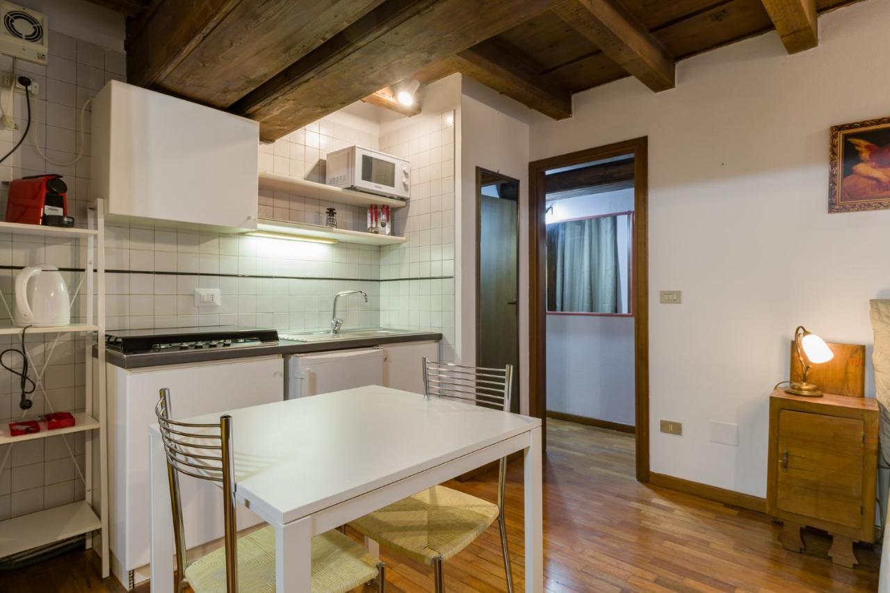 Leoncin D'Oro Apartment Верона Екстериор снимка