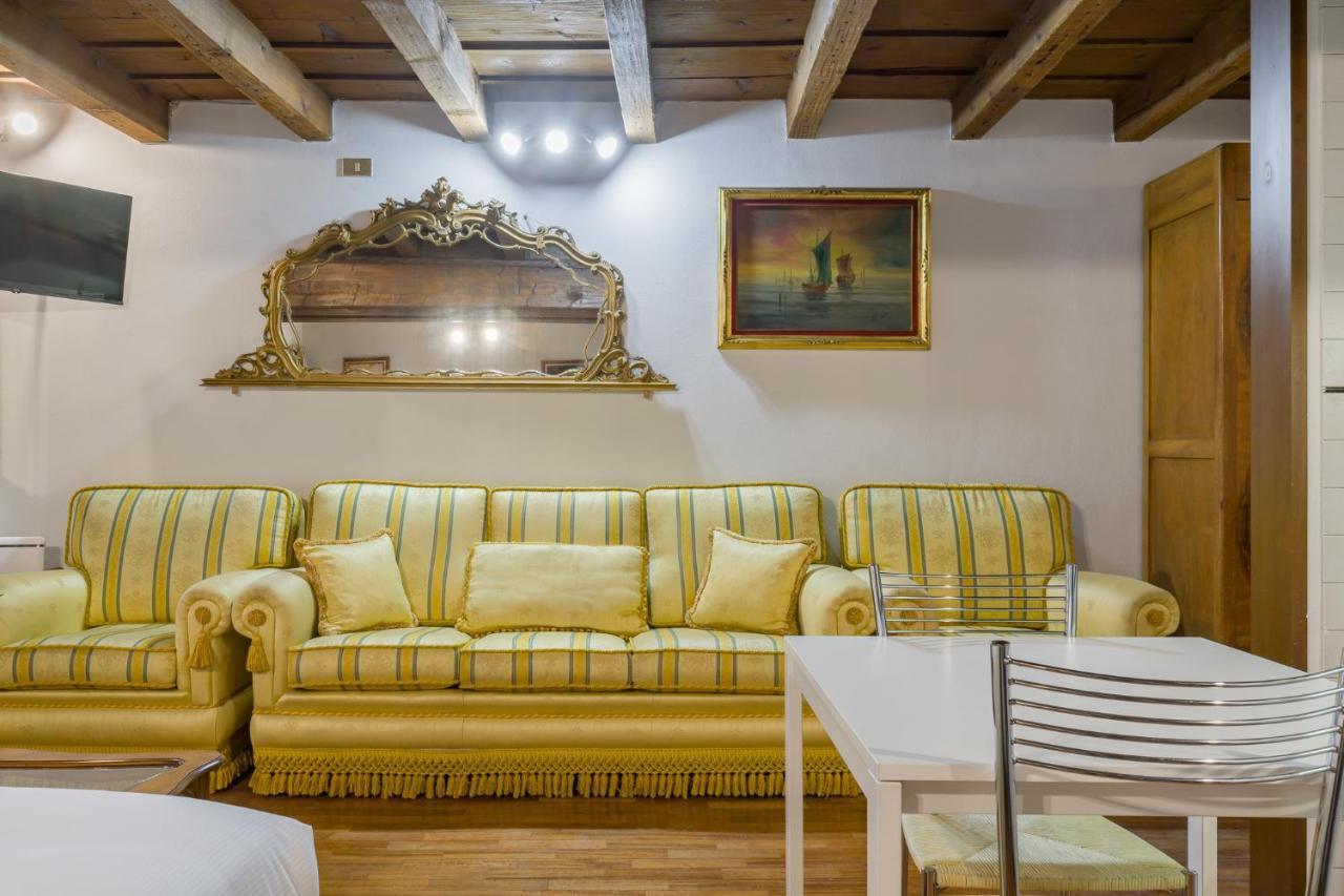 Leoncin D'Oro Apartment Верона Екстериор снимка